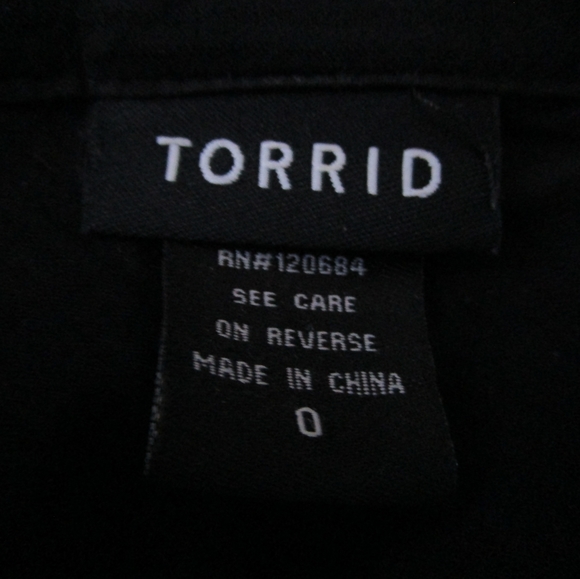 Torrid black blouse - Picture 6 of 7